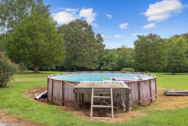 4670 Highway 69A, Camden, TN 38320