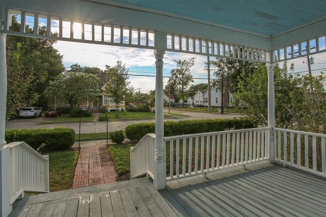 503 Moss Street, Lake Charles, LA 70601