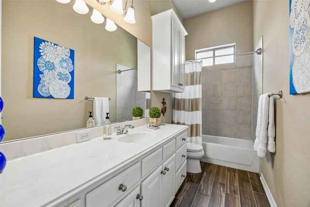 1320 Lakeview Drive, Celina, TX 75009