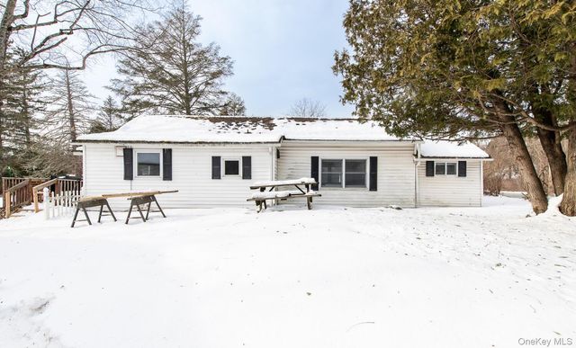 1824 Route 44, Pleasant Valley, NY 12569