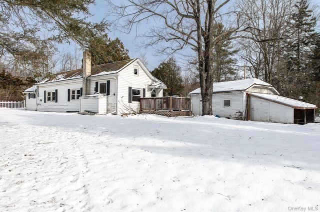 1824 Route 44, Pleasant Valley, NY 12569