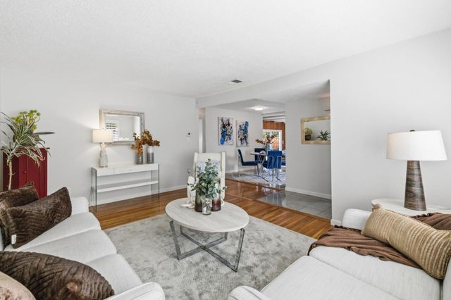 463 Roading Drive, San Jose, CA 95123