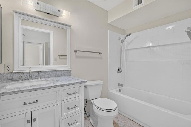 705 THUNDERBIRD AVENUE, Sun City Center, FL 33573