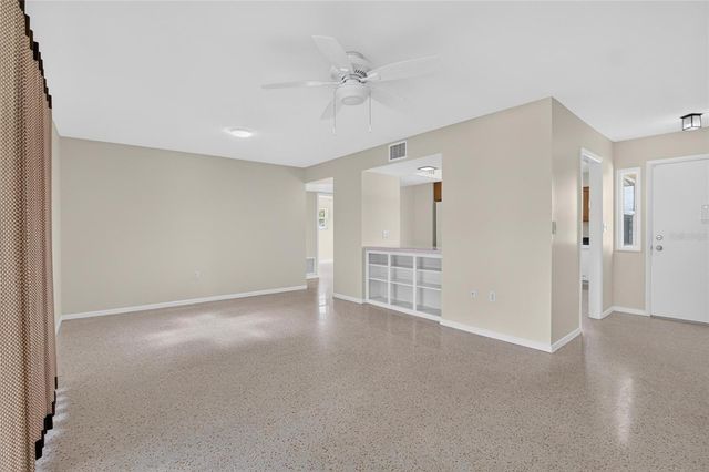 705 THUNDERBIRD AVENUE, Sun City Center, FL 33573