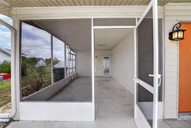 705 THUNDERBIRD AVENUE, Sun City Center, FL 33573