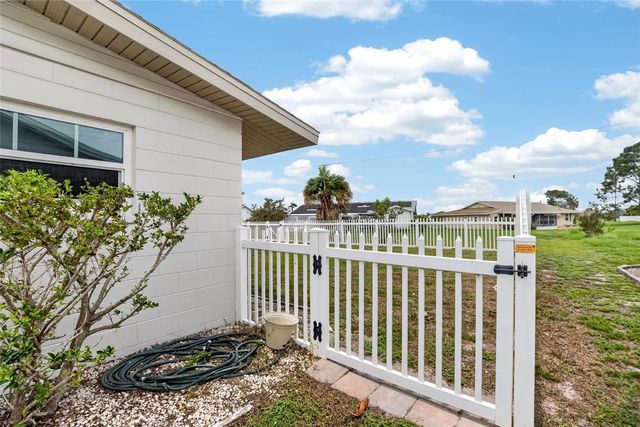 705 THUNDERBIRD AVENUE, Sun City Center, FL 33573