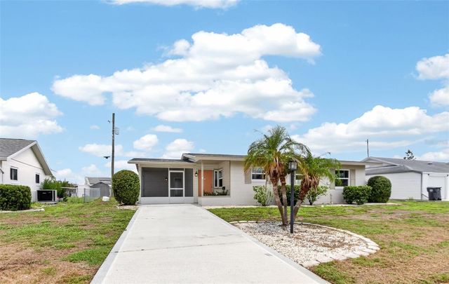 705 THUNDERBIRD AVENUE, Sun City Center, FL 33573
