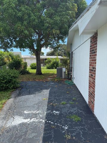 3651 BAHAMA Road, Cabana Colony, Palm Beach Gardens, FL 33410