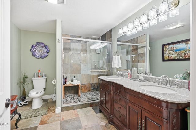 900 Rancho Vista Drive, Grants Pass, OR 97526