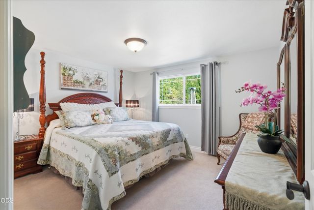 900 Rancho Vista Drive, Grants Pass, OR 97526