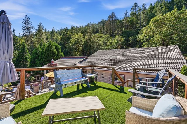 900 Rancho Vista Drive, Grants Pass, OR 97526