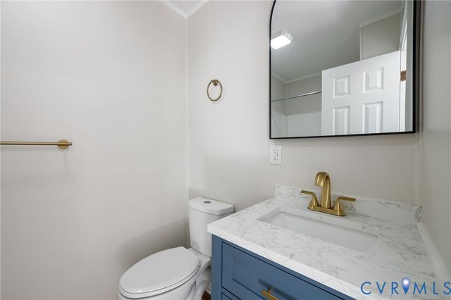 623 Colonial Ave, Colonial Heights, VA 23834