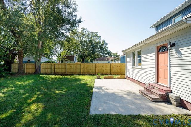 623 Colonial Ave, Colonial Heights, VA 23834