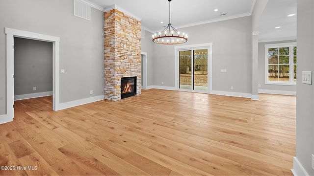 2827 Landing Circle, Grimesland, NC 27837