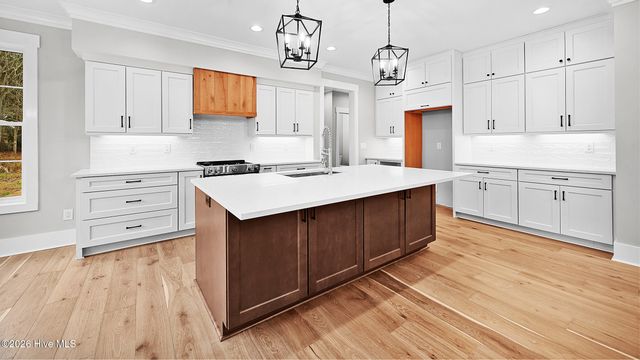 2827 Landing Circle, Grimesland, NC 27837