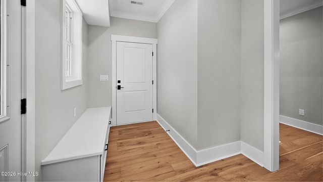 2827 Landing Circle, Grimesland, NC 27837