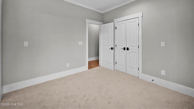 2827 Landing Circle, Grimesland, NC 27837