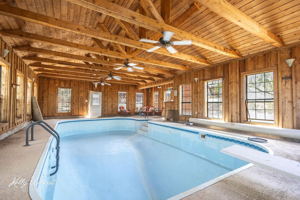 Image 37 of property listing at 116 Edinburgh Road, San Angelo, TX 76901