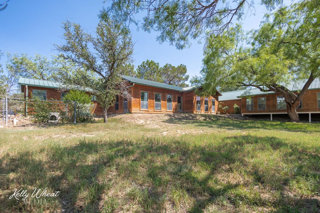 Image 45 of property listing at 116 Edinburgh Road, San Angelo, TX 76901
