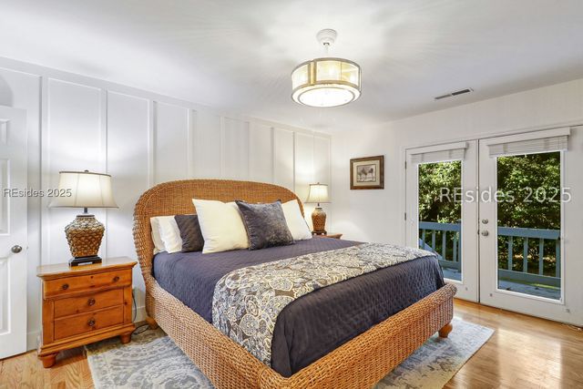 11 Planters Wood Ct, Hilton Head Island, SC 29928