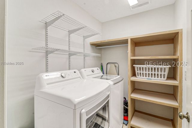 11 Planters Wood Ct, Hilton Head Island, SC 29928