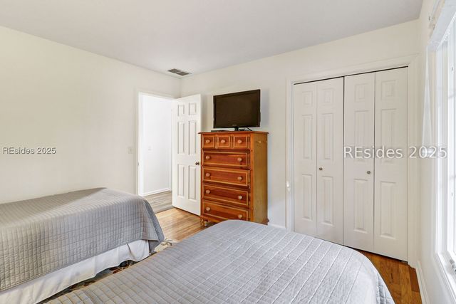 11 Planters Wood Ct, Hilton Head Island, SC 29928