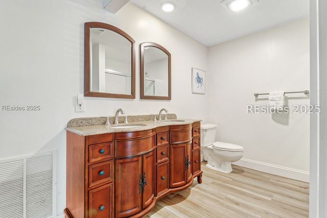 11 Planters Wood Ct, Hilton Head Island, SC 29928