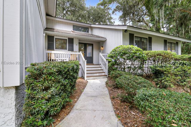 11 Planters Wood Ct, Hilton Head Island, SC 29928