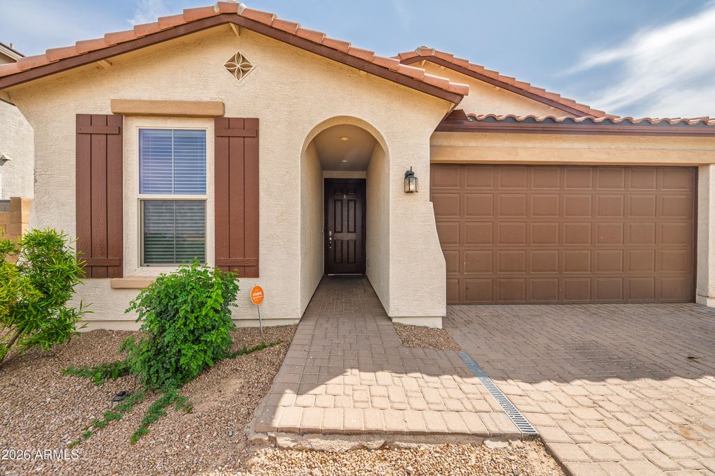 43927 W PALO OLMO Road, Maricopa, AZ 85138 — exterior