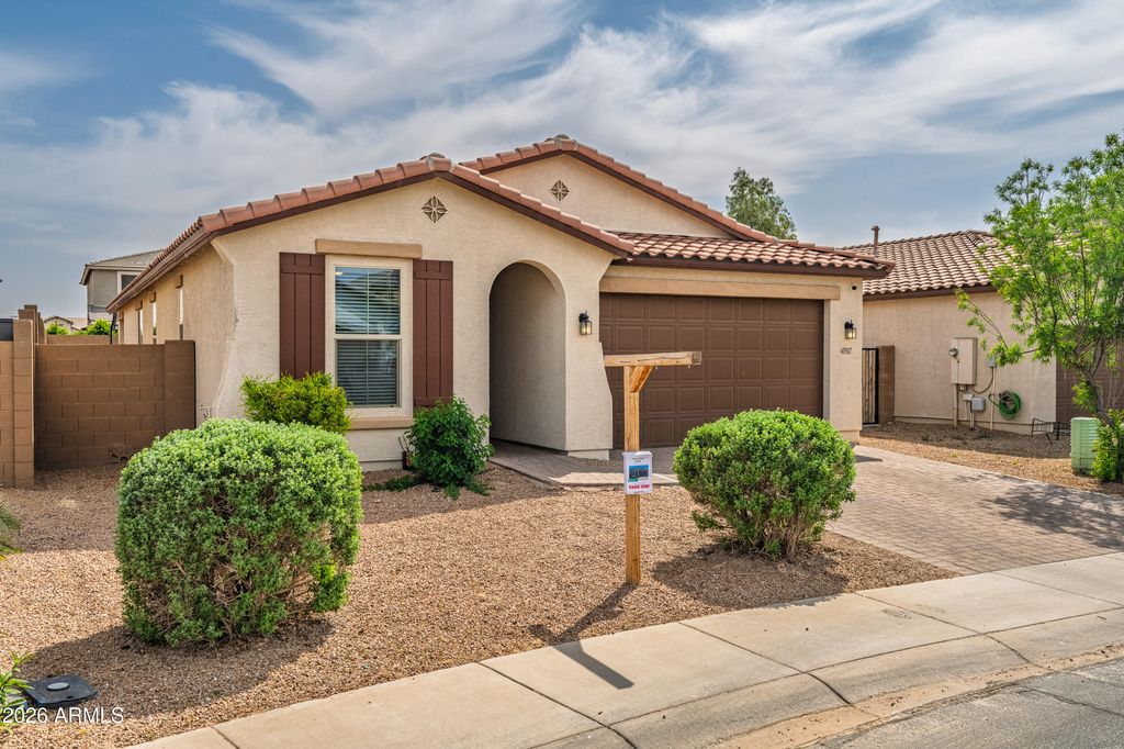 43927 W PALO OLMO Road, Maricopa, AZ 85138 — photo 2