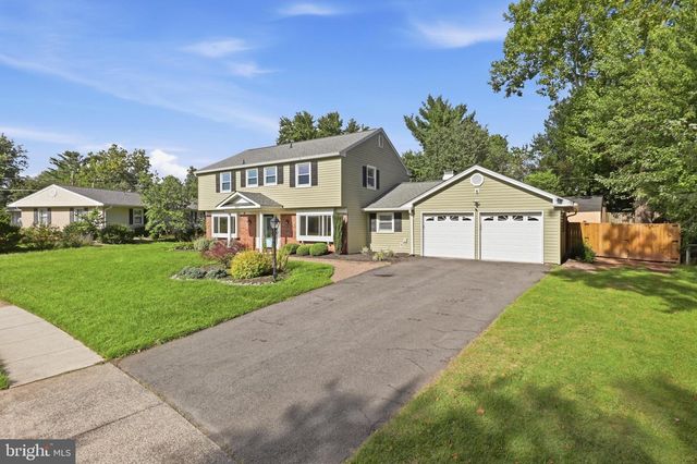 4111 MEADOW HILL LN, Fairfax, VA 22033