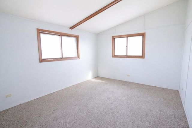 115 Windward Ct, Newton, KS 67114