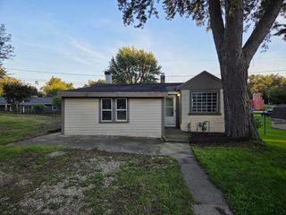 7301 Chippewa Drive, Wonder Lake, IL 60097