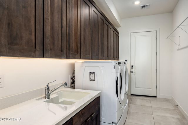 12418 E TROON VISTA Drive, Scottsdale, AZ 85255