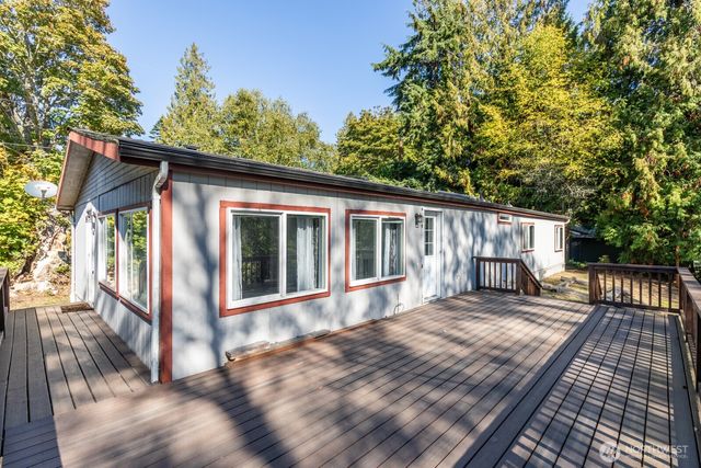 12611 NE Douglas Dr, Kingston, WA 98346