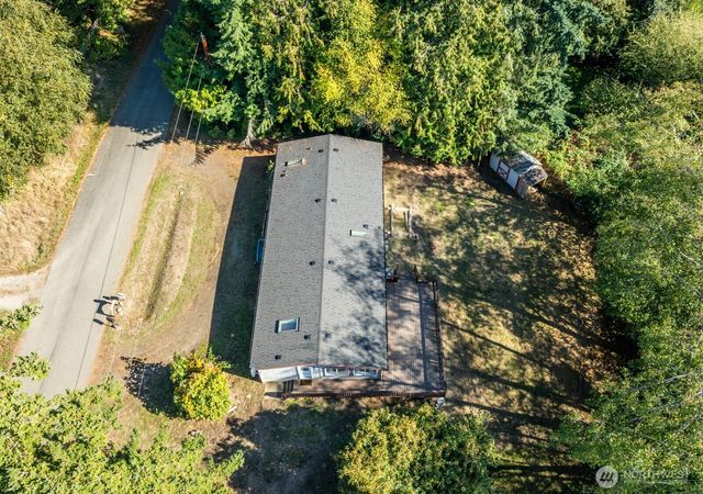 12611 NE Douglas Dr, Kingston, WA 98346