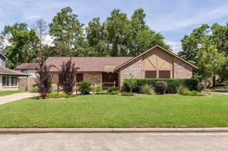 3010 Maple Knoll Drive, Kingwood, TX 77339