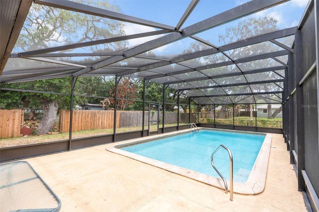 805 E 11TH AVENUE, New Smyrna Beach, FL 32169