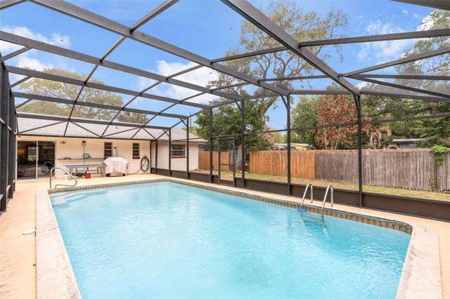 805 E 11TH AVENUE, New Smyrna Beach, FL 32169