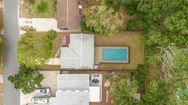 805 E 11TH AVENUE, New Smyrna Beach, FL 32169