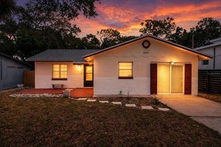 805 E 11TH AVENUE, New Smyrna Beach, FL 32169