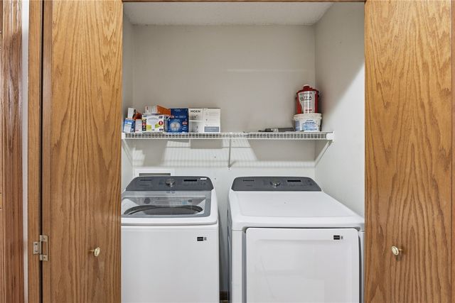 3060 Wilson Avenue SW 10, Cedar Rapids, IA 52404