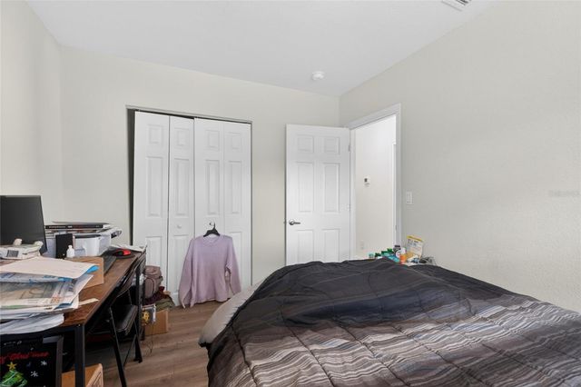128 E 145TH AVENUE, Tampa, FL 33613
