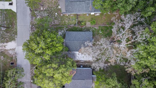 128 E 145TH AVENUE, Tampa, FL 33613