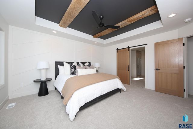 2408 S Galena Ct Court, Sioux Falls, SD 57110