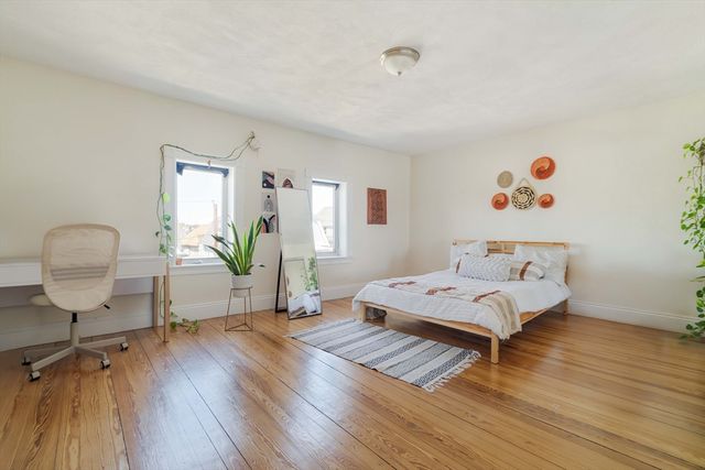 26 Princeton St 26, Medford, MA 02155