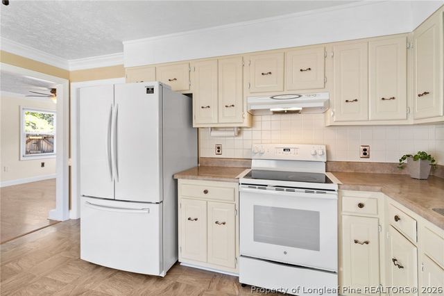 5938 Spinner Road, Hope Mills, NC 28348