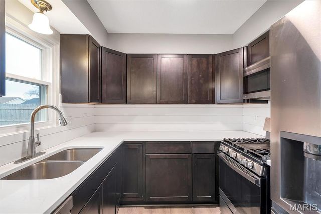 532 Homestead Avenue, Swansea, IL 62226