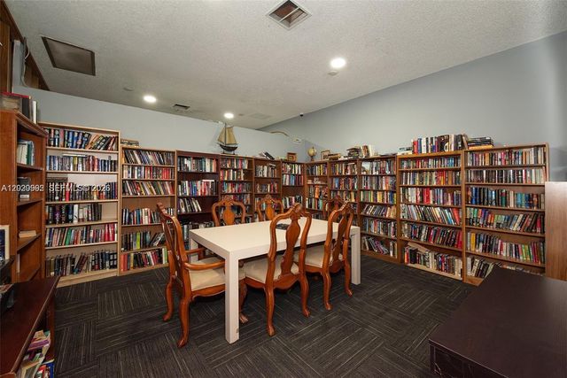 1810 SW 81st Ave 2215, North Lauderdale, FL 33068