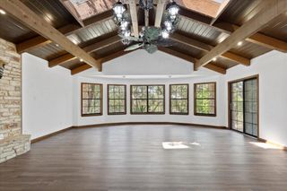 502 Grace LN, Austin, TX 78746